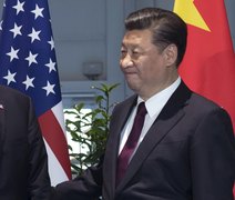 Trump anuncia viagem à China em 2026