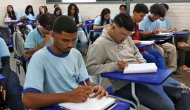 Pé-de-Meia: nascidos em maio e junho recebem hoje parcela de R$ 200