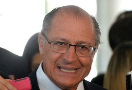 Partido dos Trabalhadores  confirma indicação de Alckmin para vice de Lula