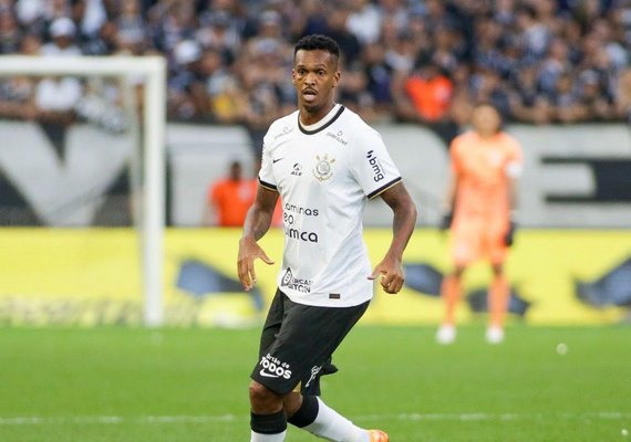 Brasileiro: Corinthians bate Fortaleza dentro de casa com gol contra