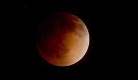 Eclipse lunar total poderá ser visto neste sábado (4)