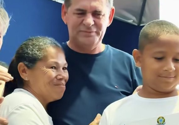 Ibateguara entrega 21 casas e realiza sonho da moradia própria
