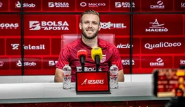 Fábio Alemão destaca busca por equilíbrio do CRB contra o Cuiabá