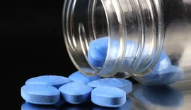 Homem de 32 anos toma dose dobrada de Viagra e fica cego de um olho