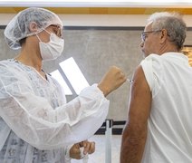 Maceió amplia vacinação contra gripe e reforça grupos prioritários