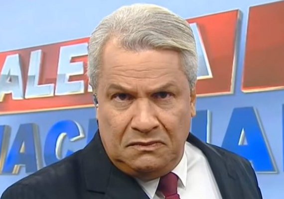 Sikêra Jr. perde processo na Justiça e leva bronca por tentativa de censura