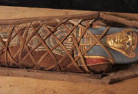 Fragmento da Ilíada é encontrado em múmia de 1.600 anos no Egito