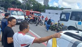 Mototaxista tem braço esmagado em grave acidente na Av. Durval de Góes, em Maceió; passageira também ficou ferida