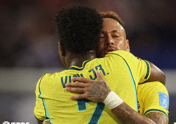 Neymar estreia na Copa, elogia Vini Jr. e diz poder jogar por 200 minutos