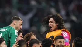 México vence Equador e garante vaga nas oitavas de final