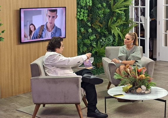 Psicólogo e escritor Alexander Bez fala sobre as transformações físicas e emocionais na adolescência no programa Beleza e Vida, da Rede Brasil de Televisão