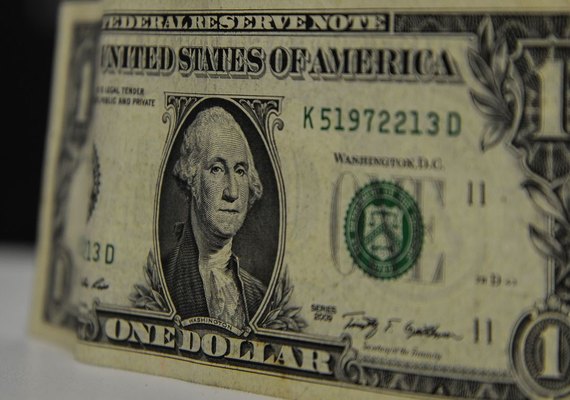 Dólar está em alta após feriado de Natal