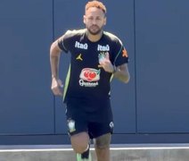 Neymar aparece em treino nos EUA após exames durante recuperação