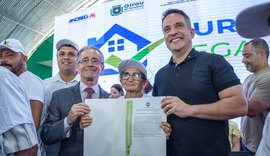 Governo entrega títulos de terra a 318 famílias rurais em Igaci