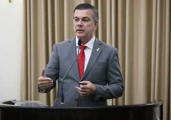 “Escala 6x1 é uma forma moderna de escravidão”, diz Ronaldo Medeiros