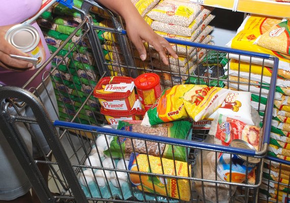 Procon Maceió registra queda de 14% no preço da cesta básica