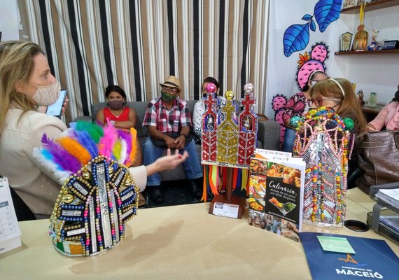 FMAC se reúne com associação de folguedos e apresenta projetos