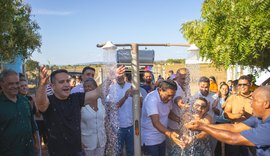 Governo leva água encanada ao povoado Lagoa do Mato dos Lopes, em Palmeira dos Índios
