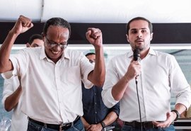 Secretário da Saúde Alexandre Ayres 'vibra'  conquista do  PCCR da saúde