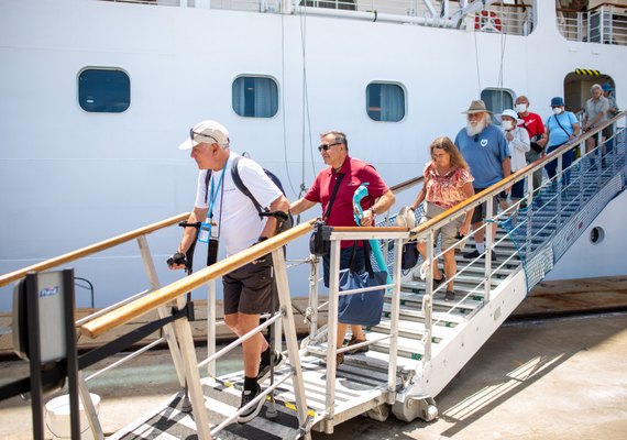 Cruzeiro chega em Maceió com mais mil pessoas a bordo neste sábado (18)