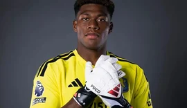 Após Copa, Aston Villa anuncia Zion Suzuki por cerca de R$ 210 milhões