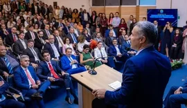 Renan Filho assume Senado e se habilita para disputa ao governo de AL