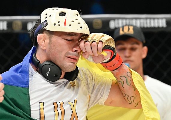 Rony Jason volta a vencer após cinco anos