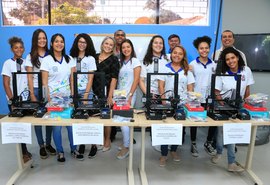 Kits com impressora 3D chegam às escolas de Alagoas