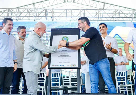 Paulo, Renan Filho e JHC estarão juntos com Lula em Maceió este mês