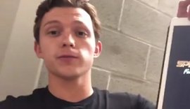 Tom Holland revela o título do novo filme do Homem-Aranha