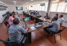 Em parceria Sedetur, SSP e Ufal discutem projeto de implantação de energia renovável