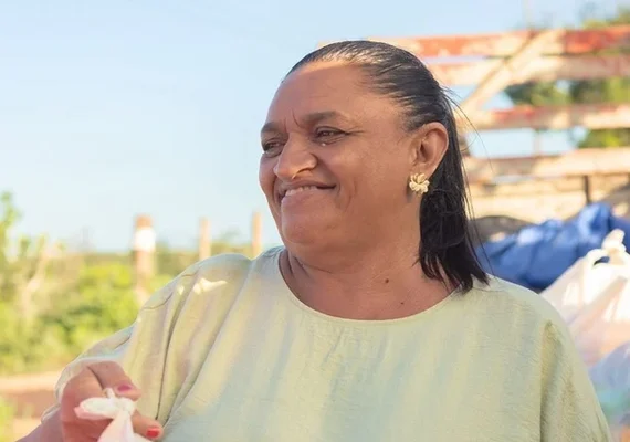 Em vídeo, prefeita de Canapi diz que segue no cargo até julgamento no TRE; veja