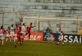 Duelo entre Salgueiro e CRB termina em empate