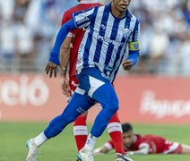 CSA anuncia a saída de Ciel e volta ao mercado para reforçar o ataque