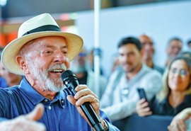Datafolha: Lula lidera corrida presidencial e Flávio Bolsonaro se consolida