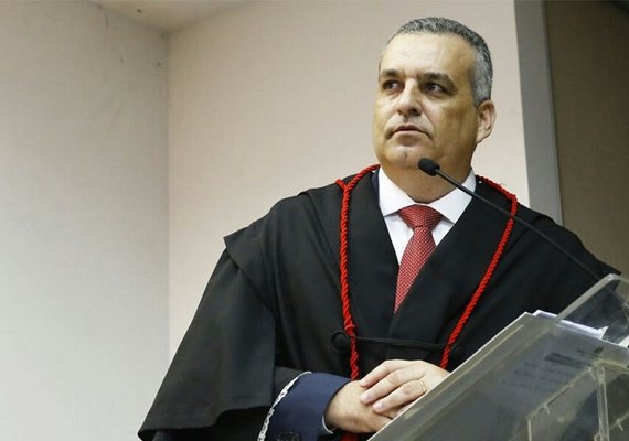 Alfredo Gaspar recorre de decisão sobre Prefeito de Rio Largo