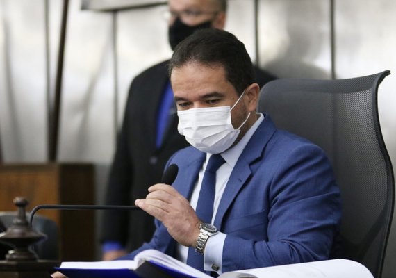 O retumbante “silêncio” de MV sobre a “judicialização” da eleição de governador