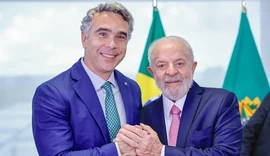 Rafael Brito anuncia ampliação do programa Pé-de-Meia em todo Brasil