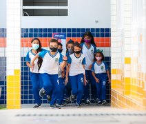 Uso obrigatório de máscaras é mantido nas escolas municipais de Maceió