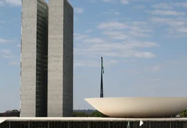 Líder da bancada ruralista quer incluir ações do MST no PL Antifacção