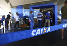 Caixa libera abono salarial para trabalhadores nascidos em abril