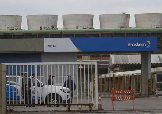 Braskem tem no 3º trimestre prejuízo de R$ 593 milhões, 75% menor ante 1 ano