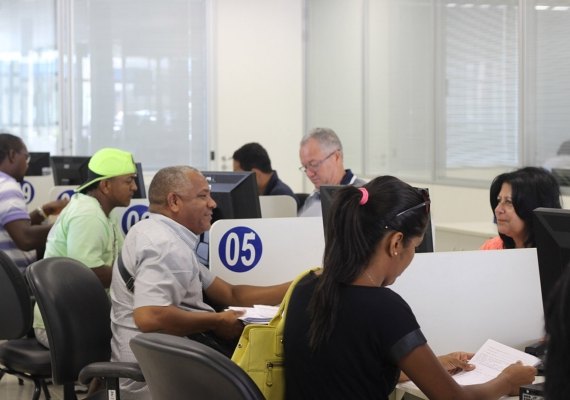 Detran/AL alerta usuários sobre a entrega de documentação