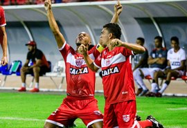 Contra o Atlético-GO, CRB muda para tentar se recuperar no Brasileiro