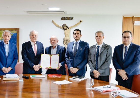 Lula envia projeto de lei Antifacção à Câmara após operação policial no RJ