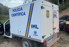 Homem é encontrado morto boiando em piscina de residência em Maceió