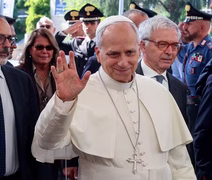 Papa Leão XIV apresenta boa recuperação pulmonar após cirurgia em Roma
