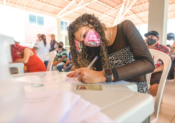 Mutirão de entrega das chaves do Oiticica 2 segue nesta quinta-feira (19)