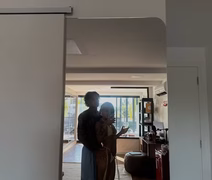 MC Cabelinho surge com outra dias após término com musa da Viradouro