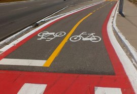 Prefeitura finaliza pintura na ciclovia da Josepha de Mello